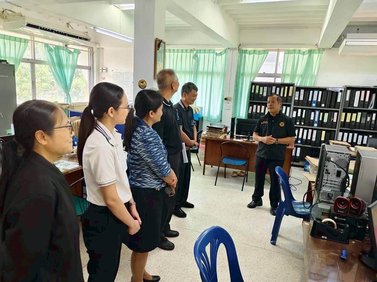 title - ผู้ตรวจราชการสำนักงานการปฏิรูปที่ดินเพื่อเกษตรกรรม (ส.ป.ก.) ประชุมตรวจติดตามความก้าวหน้าผลการดำเนินงาน ตามแผนการตรวจราชการ